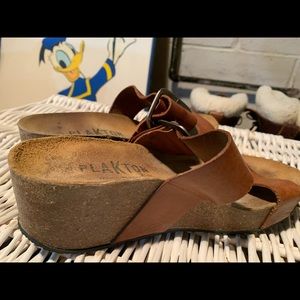 Shoe Plakton. Brought In Italy Size 7 Good condition